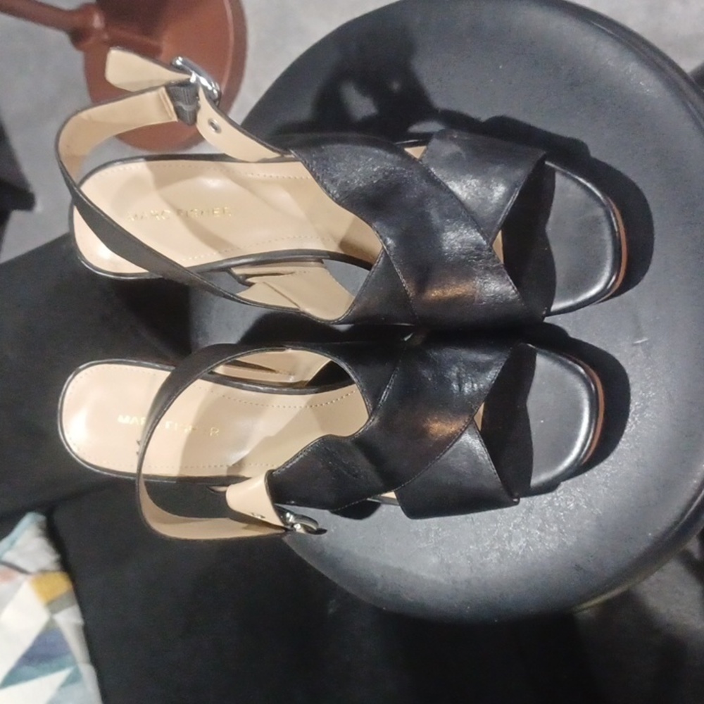 Marc Fisher black leather platform sandals